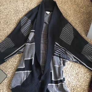 Nordstrom BP navy patterned cardigan